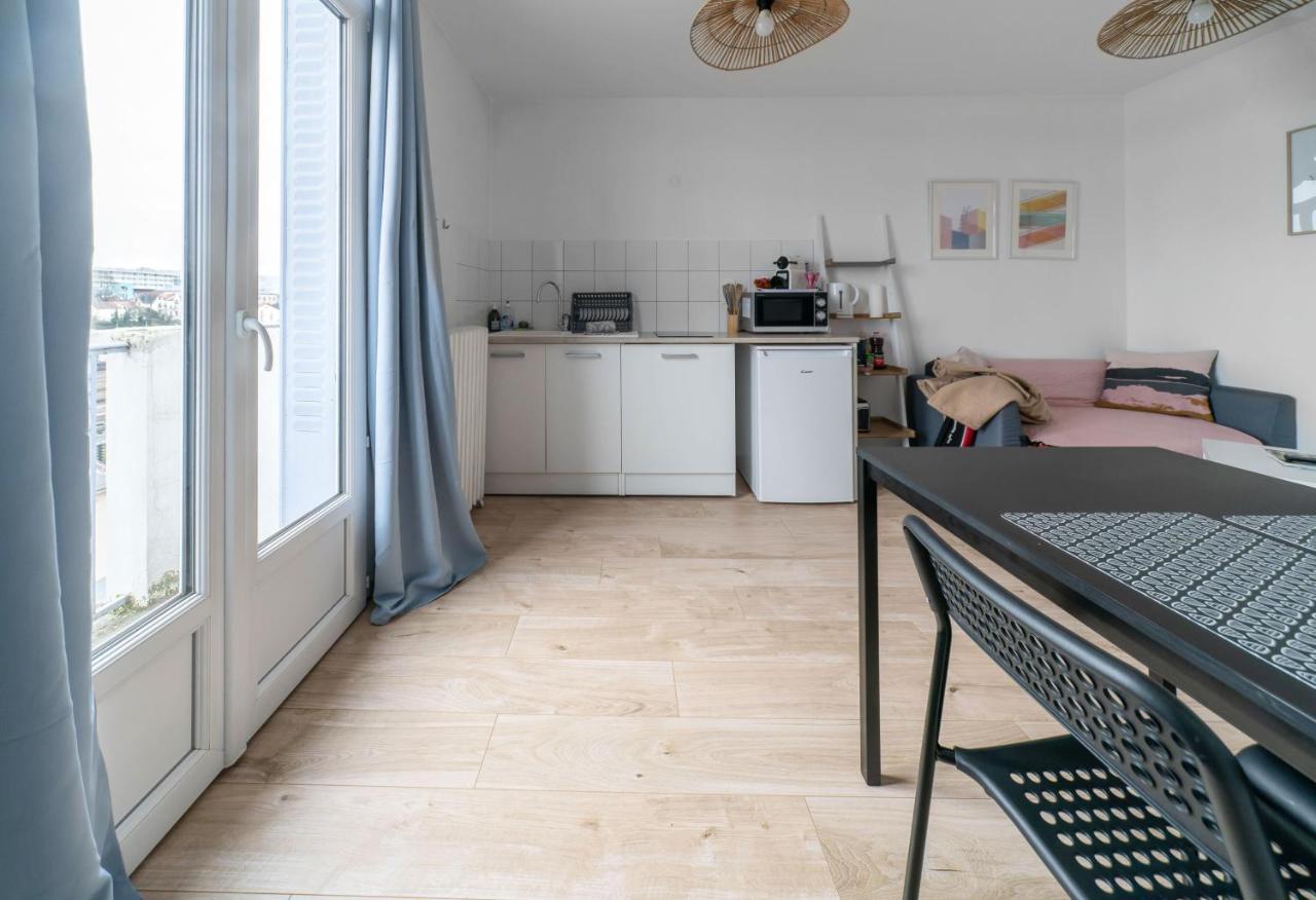 Residence Celestins - Appartements Centre Avec Parking Vichy Exterior photo